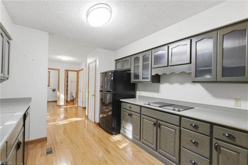 Photo 25 of 50 residential for sale in Camden County virginia