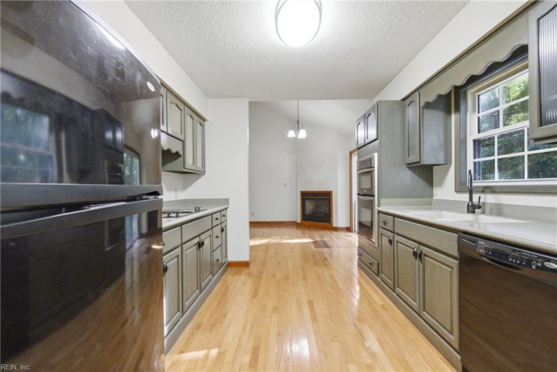 Photo 26 of 50 residential for sale in Camden County virginia