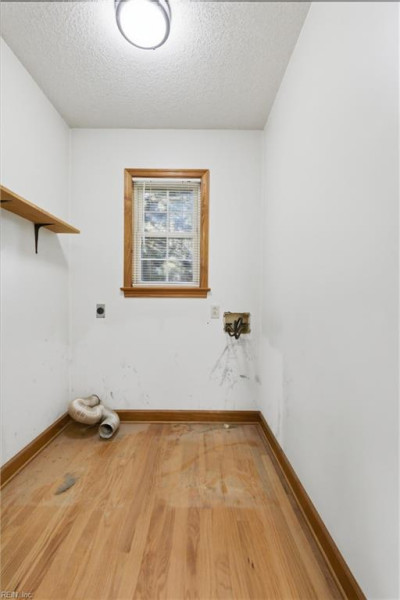 Photo 30 of 50 residential for sale in Camden County virginia