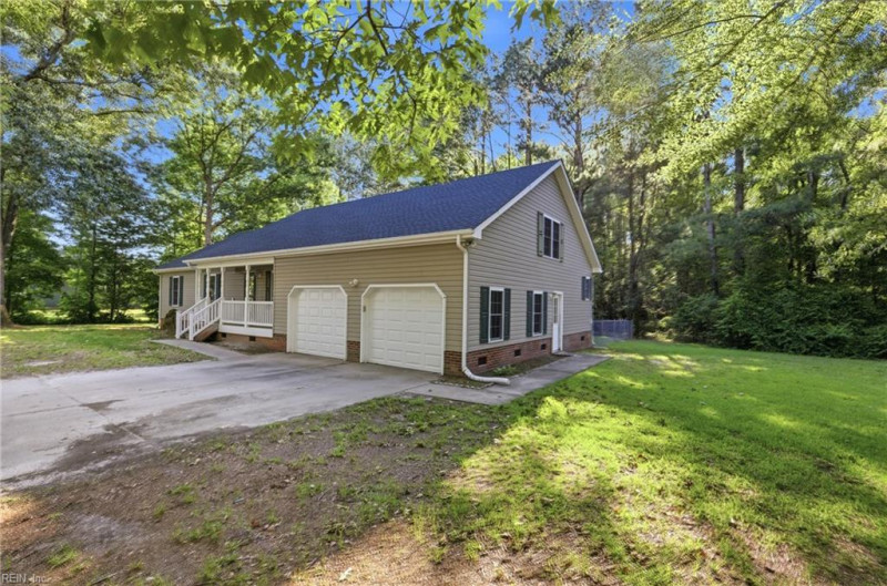 Photo 6 of 50 residential for sale in Camden County virginia