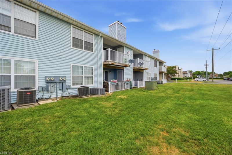 Photo 20 of 30 residential for sale in Virginia Beach virginia