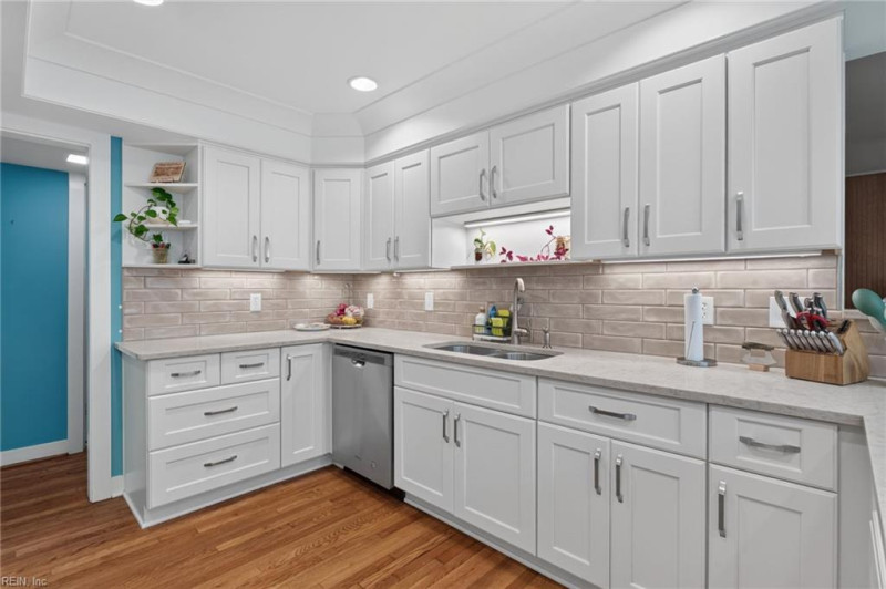 Photo 13 of 50 residential for sale in Newport News virginia