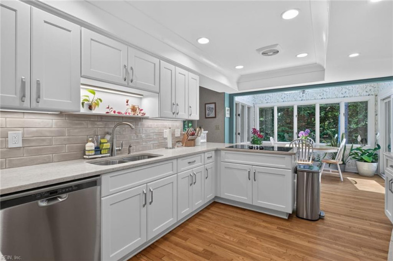 Photo 14 of 50 residential for sale in Newport News virginia