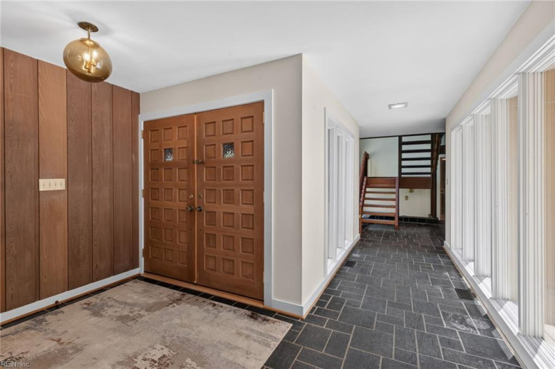 Photo 5 of 50 residential for sale in Newport News virginia