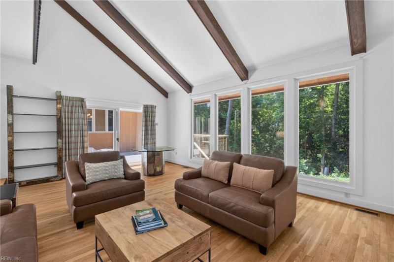 Photo 9 of 50 residential for sale in Newport News virginia