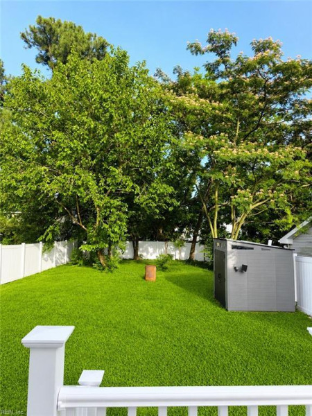 Photo 14 of 20 residential for sale in Chesapeake virginia Photo 14 of 20 residential for sale in Chesapeake virginia
