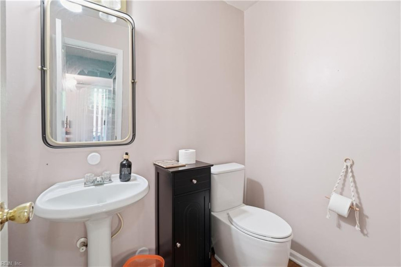 Photo 14 of 28 residential for sale in Chesapeake virginia Photo 14 of 28 residential for sale in Chesapeake virginia