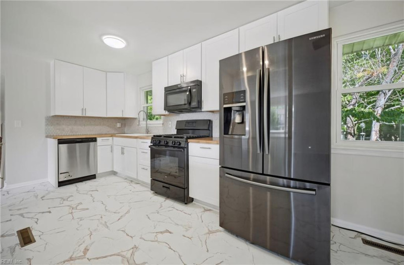 Photo 11 of 40 residential for sale in Norfolk virginia Photo 11 of 40 residential for sale in Norfolk virginia
