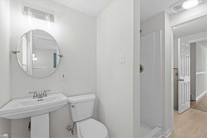 Photo 20 of 37 residential for sale in Virginia Beach virginia