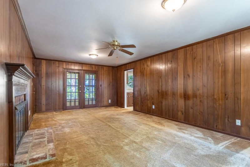 Photo 18 of 48 residential for sale in Poquoson virginia Photo 18 of 48 residential for sale in Poquoson virginia