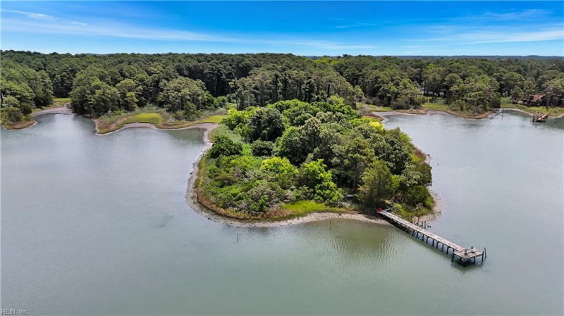 Photo 10 of 14 residential for sale in Poquoson virginia Photo 10 of 14 residential for sale in Poquoson virginia