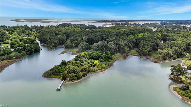 Photo 7 of 14 residential for sale in Poquoson virginia Photo 7 of 14 residential for sale in Poquoson virginia