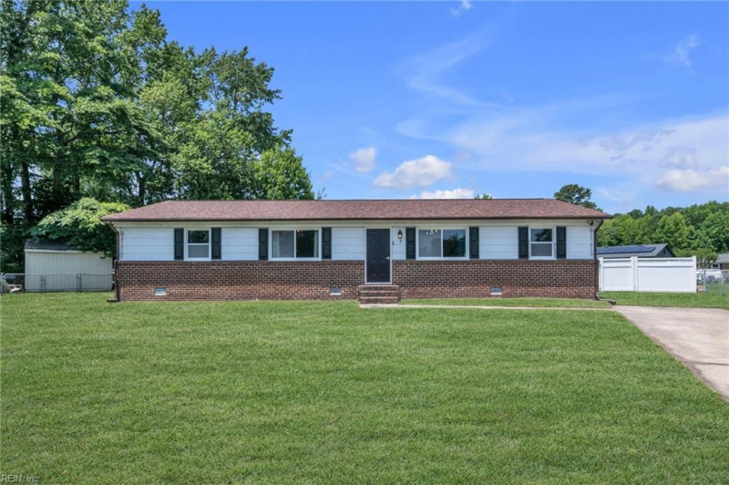 Photo 2 of 48 residential for sale in Portsmouth virginia