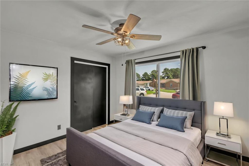 Photo 21 of 48 residential for sale in Portsmouth virginia