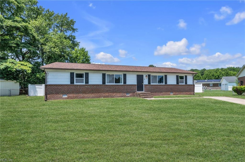 Photo 3 of 48 residential for sale in Portsmouth virginia