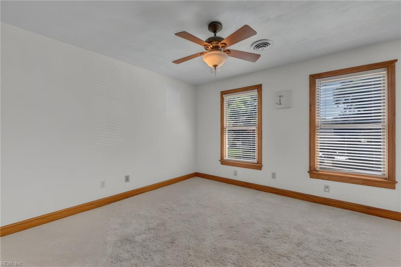 Photo 32 of 44 residential for sale in Chesapeake virginia Photo 32 of 44 residential for sale in Chesapeake virginia