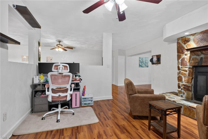 Photo 22 of 43 residential for sale in Hampton virginia