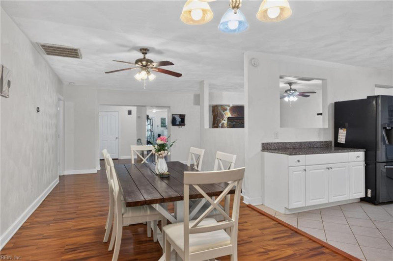 Photo 25 of 43 residential for sale in Hampton virginia