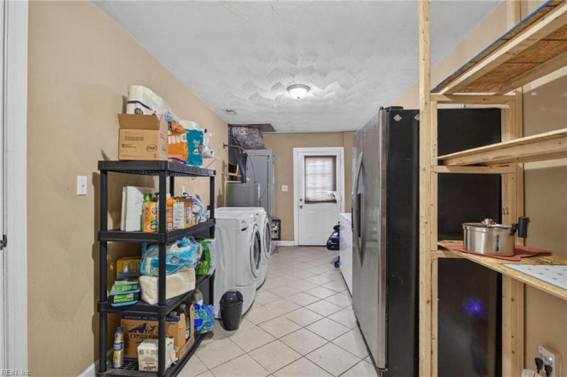 Photo 31 of 43 residential for sale in Hampton virginia