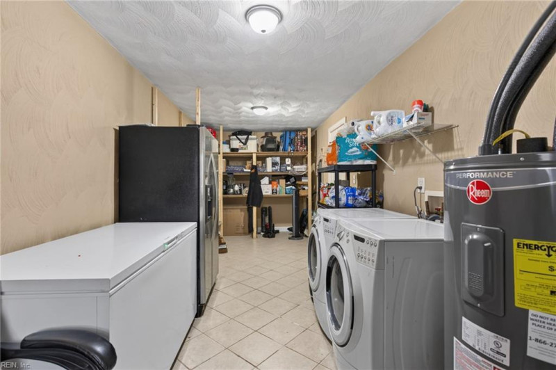 Photo 32 of 43 residential for sale in Hampton virginia