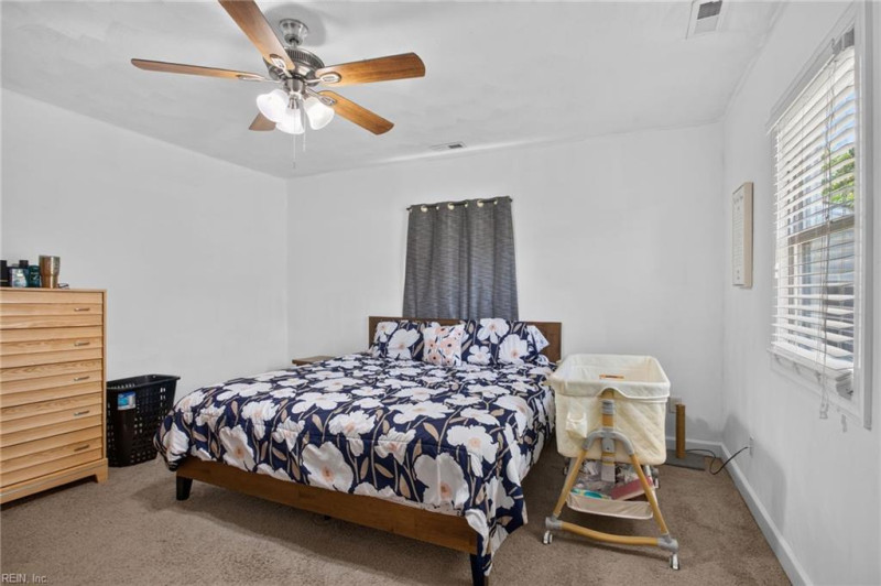 Photo 34 of 43 residential for sale in Hampton virginia
