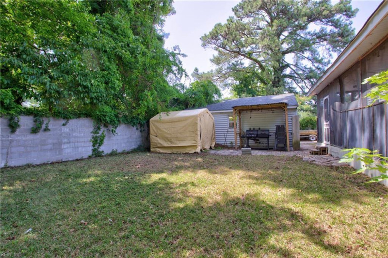 Photo 40 of 43 residential for sale in Hampton virginia