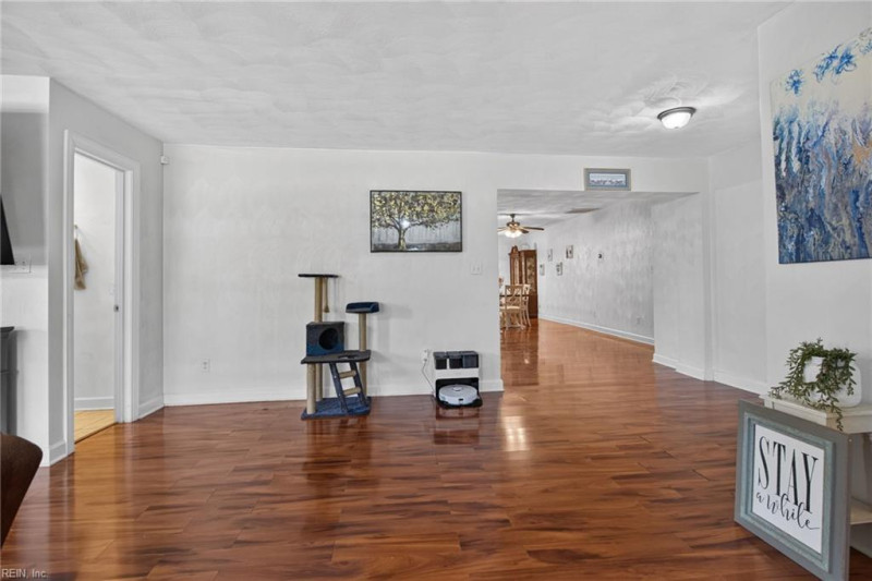 Photo 8 of 43 residential for sale in Hampton virginia