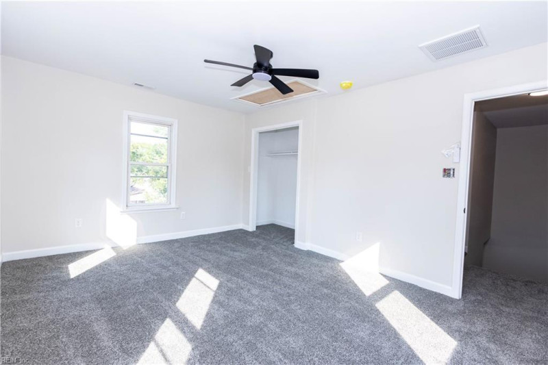 Photo 16 of 20 residential for sale in Hampton virginia