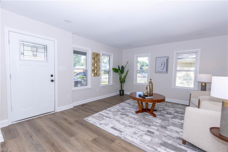 Photo 4 of 20 residential for sale in Hampton virginia