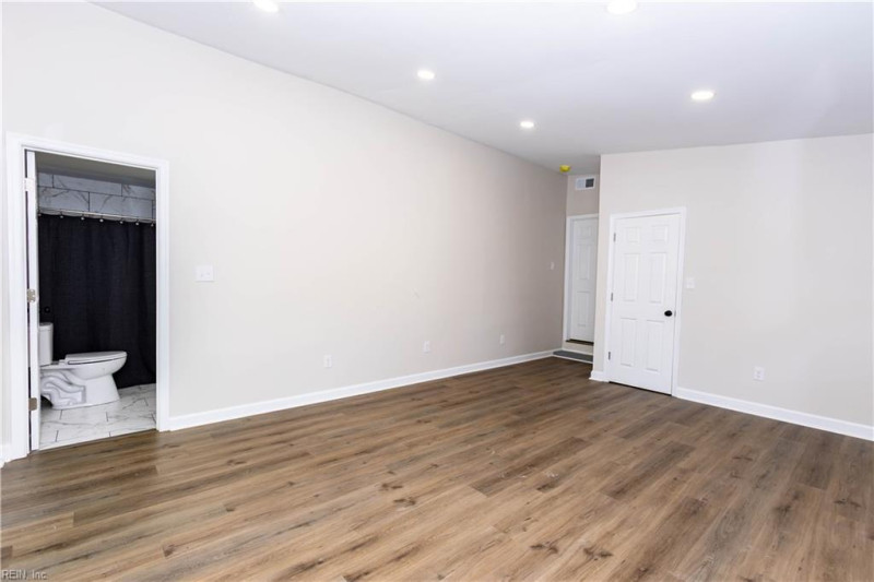 Photo 9 of 20 residential for sale in Hampton virginia