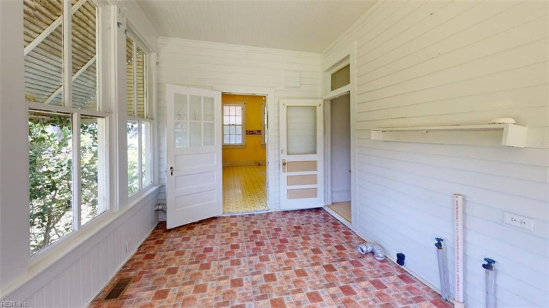 Photo 38 of 50 residential for sale in Southampton County virginia