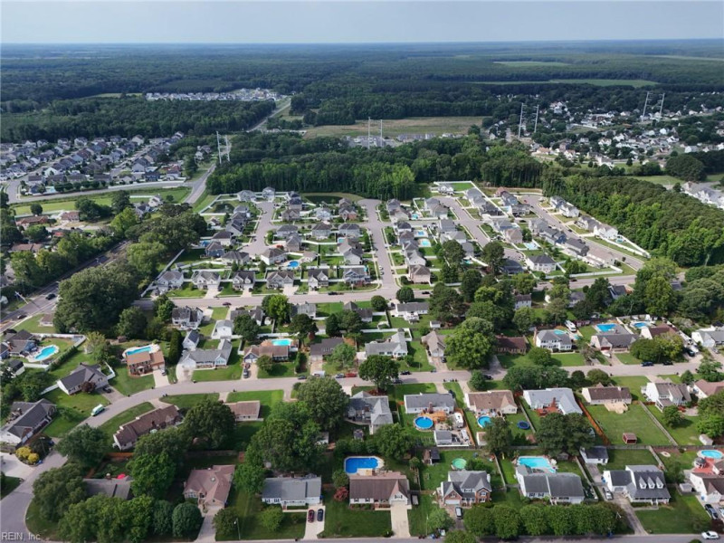 Photo 46 of 50 residential for sale in Chesapeake virginia