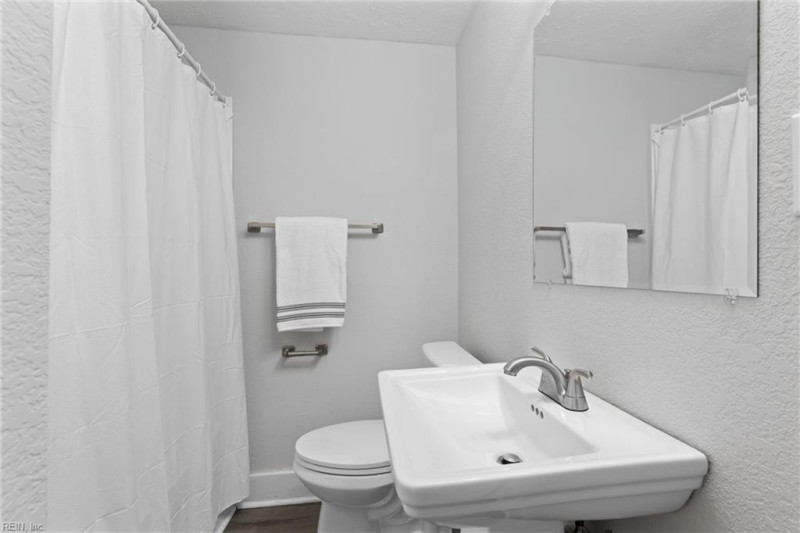 Photo 17 of 23 residential for sale in Hampton virginia Photo 17 of 23 residential for sale in Hampton virginia