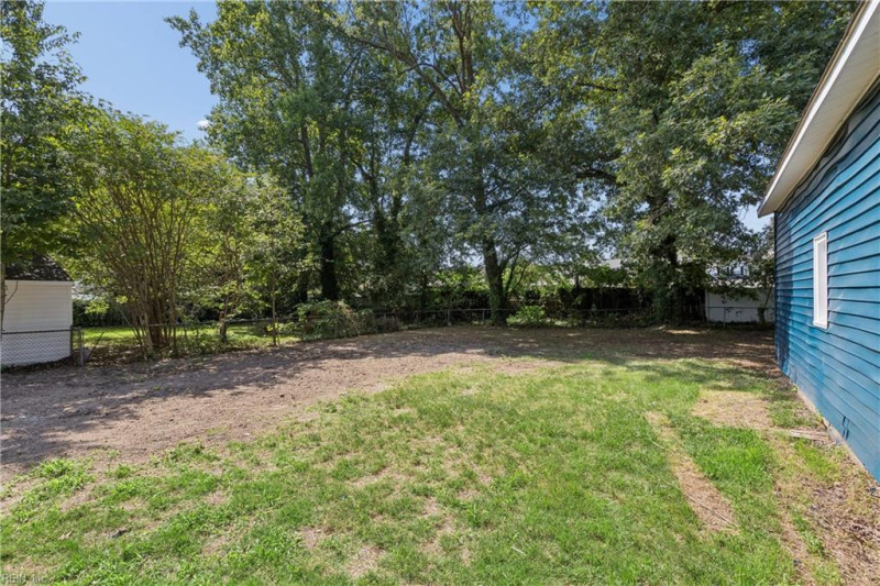 Photo 32 of 33 residential for sale in Newport News virginia Photo 32 of 33 residential for sale in Newport News virginia