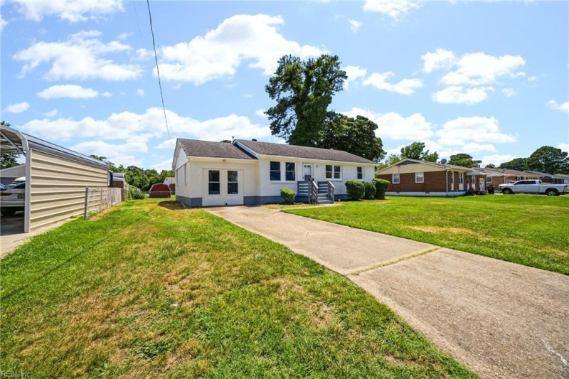 Photo 30 of 32 residential for sale in Portsmouth virginia