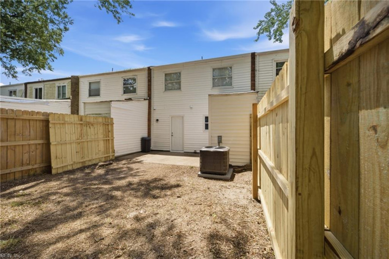 Photo 36 of 38 residential for sale in Virginia Beach virginia