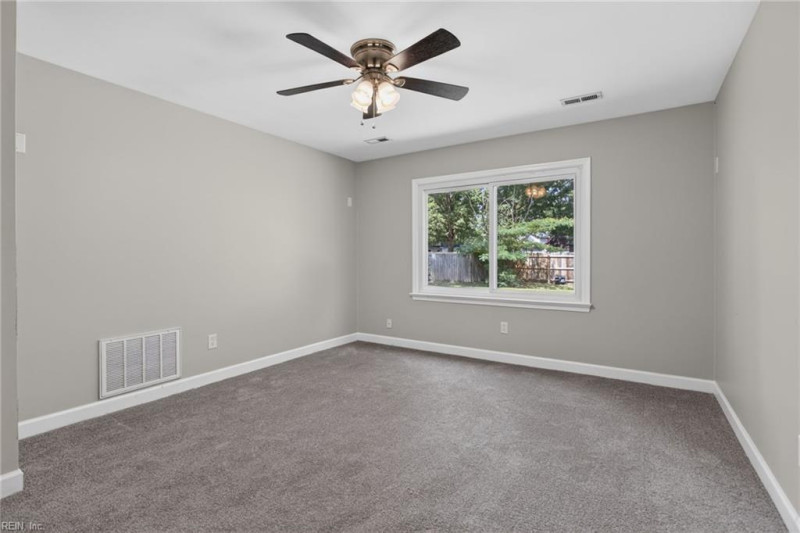 Photo 9 of 32 residential for sale in Newport News virginia Photo 9 of 32 residential for sale in Newport News virginia