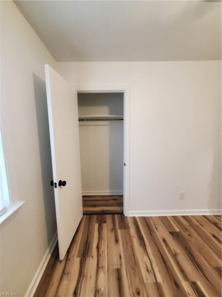 Photo 12 of 18 residential for sale in Portsmouth virginia
