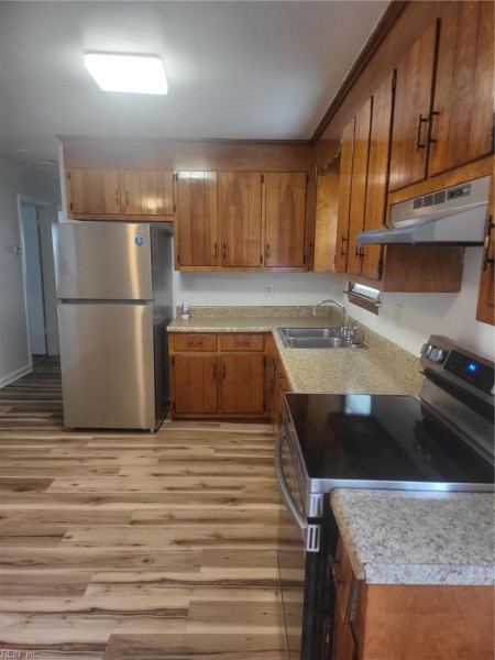 Photo 7 of 18 residential for sale in Portsmouth virginia
