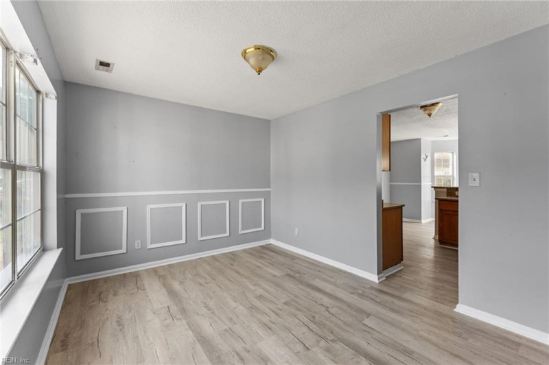 Photo 6 of 42 residential for sale in Newport News virginia Photo 6 of 42 residential for sale in Newport News virginia