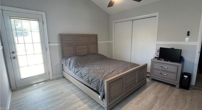 Photo 21 of 30 residential for sale in Chesapeake virginia