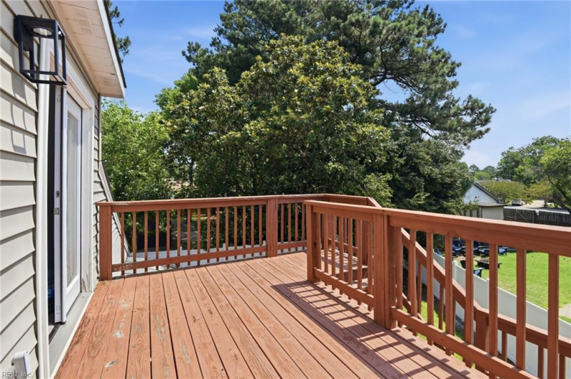 Photo 24 of 30 residential for sale in Chesapeake virginia