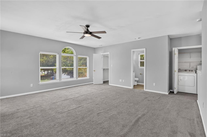 Photo 7 of 30 residential for sale in Chesapeake virginia