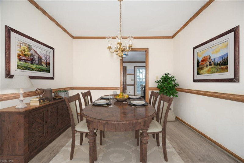 Photo 9 of 34 residential for sale in Chesapeake virginia