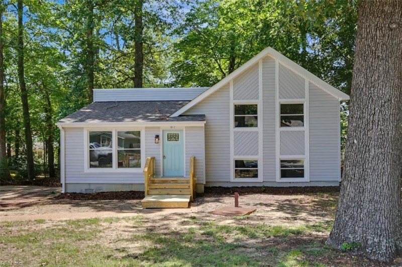 Photo 2 of 34 residential for sale in Newport News virginia Photo 2 of 34 residential for sale in Newport News virginia