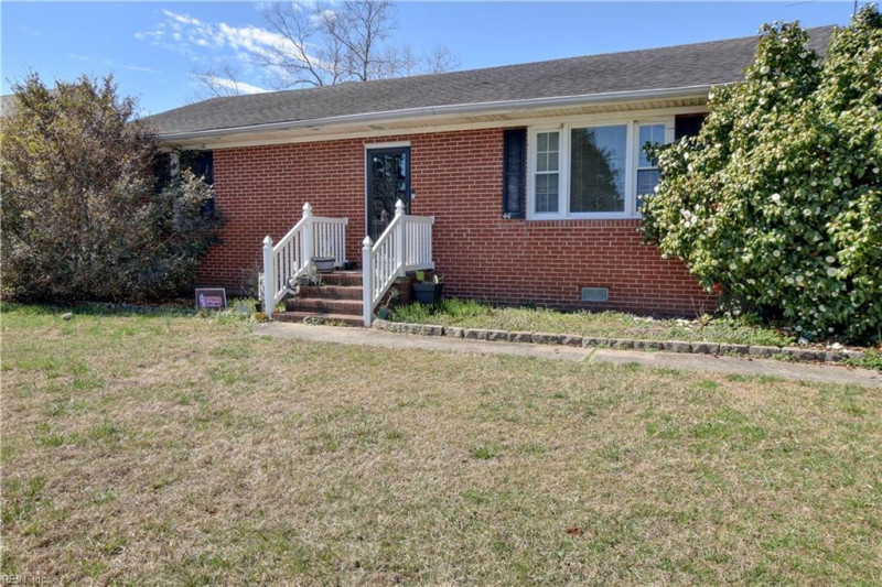 Photo 1 of 49 residential for sale in Isle of Wight County virginia