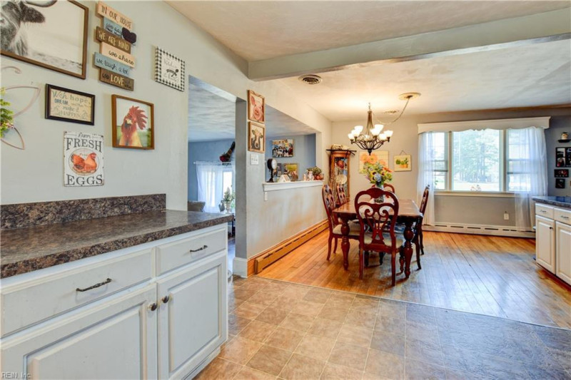 Photo 16 of 49 residential for sale in Isle of Wight County virginia