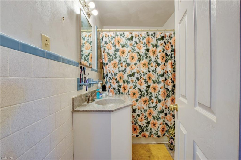 Photo 26 of 49 residential for sale in Isle of Wight County virginia