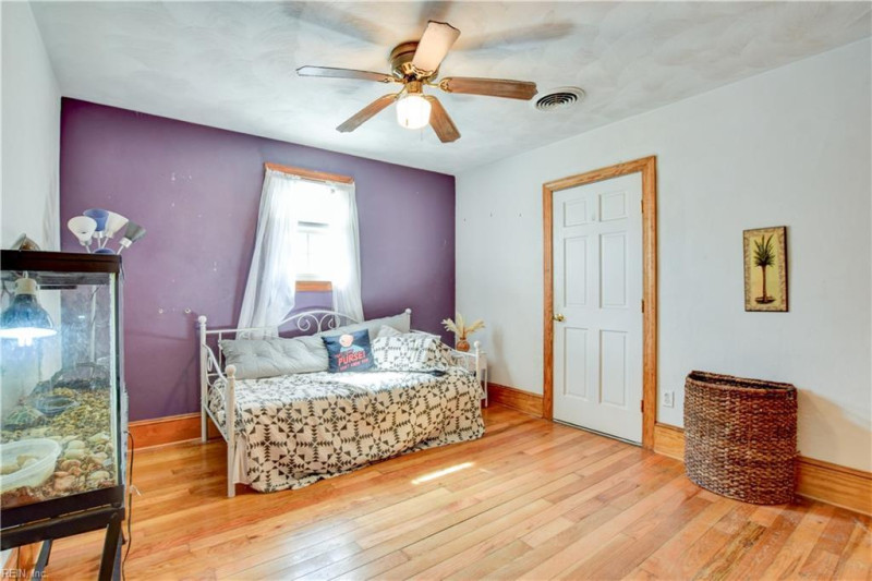 Photo 31 of 49 residential for sale in Isle of Wight County virginia