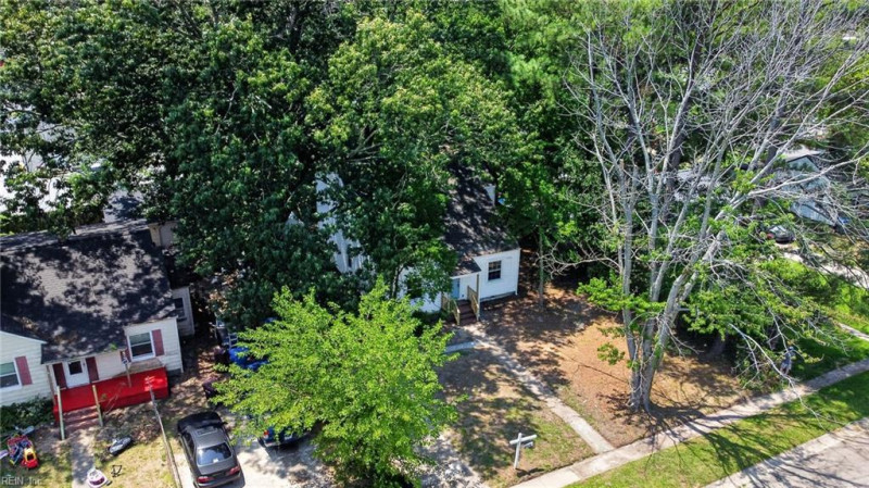 Photo 34 of 41 residential for sale in Chesapeake virginia Photo 34 of 41 residential for sale in Chesapeake virginia